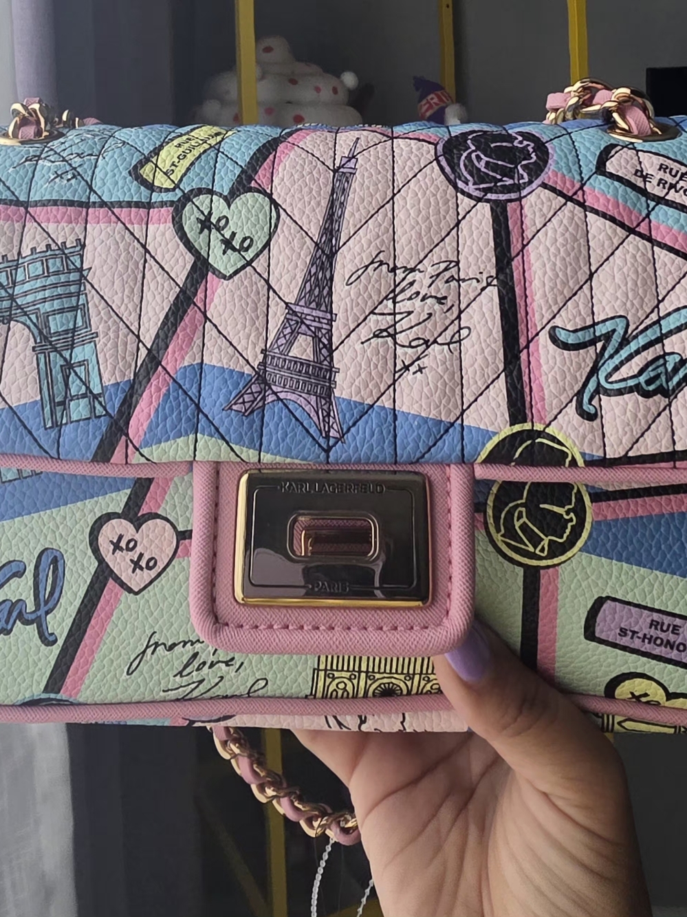 NWT Karl Lagerfeld Pastel Graffiti Quilted Shoulder Bag in Pink & Blue - Picture 3 of 5